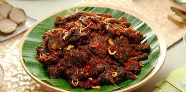https://www.maggi.my/sites/default/files/styles/ln_search_recipe_resultdesktop/public/srh_recipes/c161e5b6cd3a58b24af64b412c5dcfd7.jpg?h=eb250db1&itok=gE26iogz