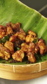 https://www.maggi.my/sites/default/files/styles/search_result_153_272/public/article_images/Main_Banner_Ayam_Goreng.jpg?itok=QqwDUlAJ