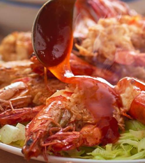 Nasi Dagang dengan Kari Ikan Tongkol dan Acar Jelatah