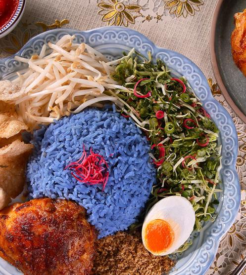 Kerabu Rice wtih Percik Chicken - Topshot Tight