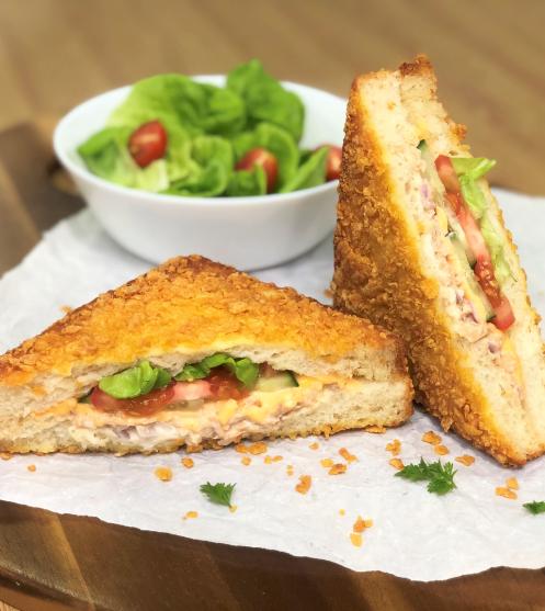 Roti Tuna Cheesy Crunch