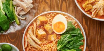 Nyonya Curry MAGGI® Big Noodle