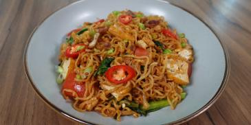 Fried Maggi Mamak Style