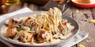 Creamy Mushroom Pasta with Chicken Meatballs